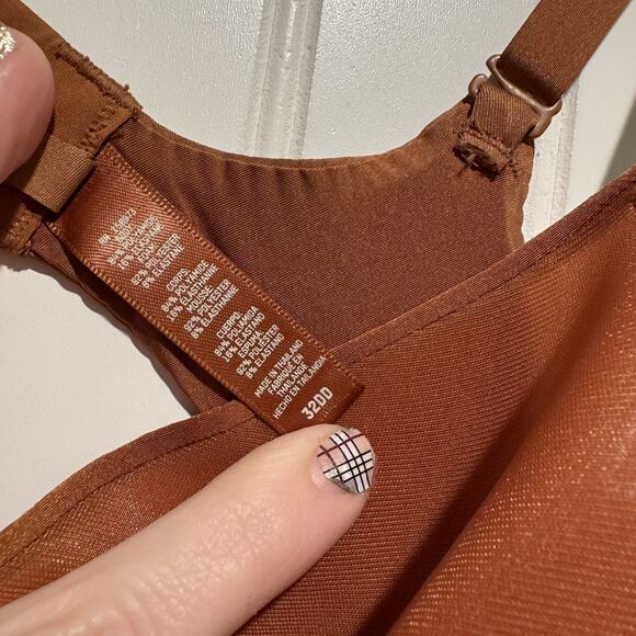 Skims Weightless Scoop Bra Underwire 32DD - Picture 4 of 6